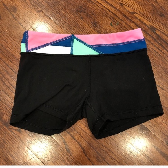 lulu commuter pants